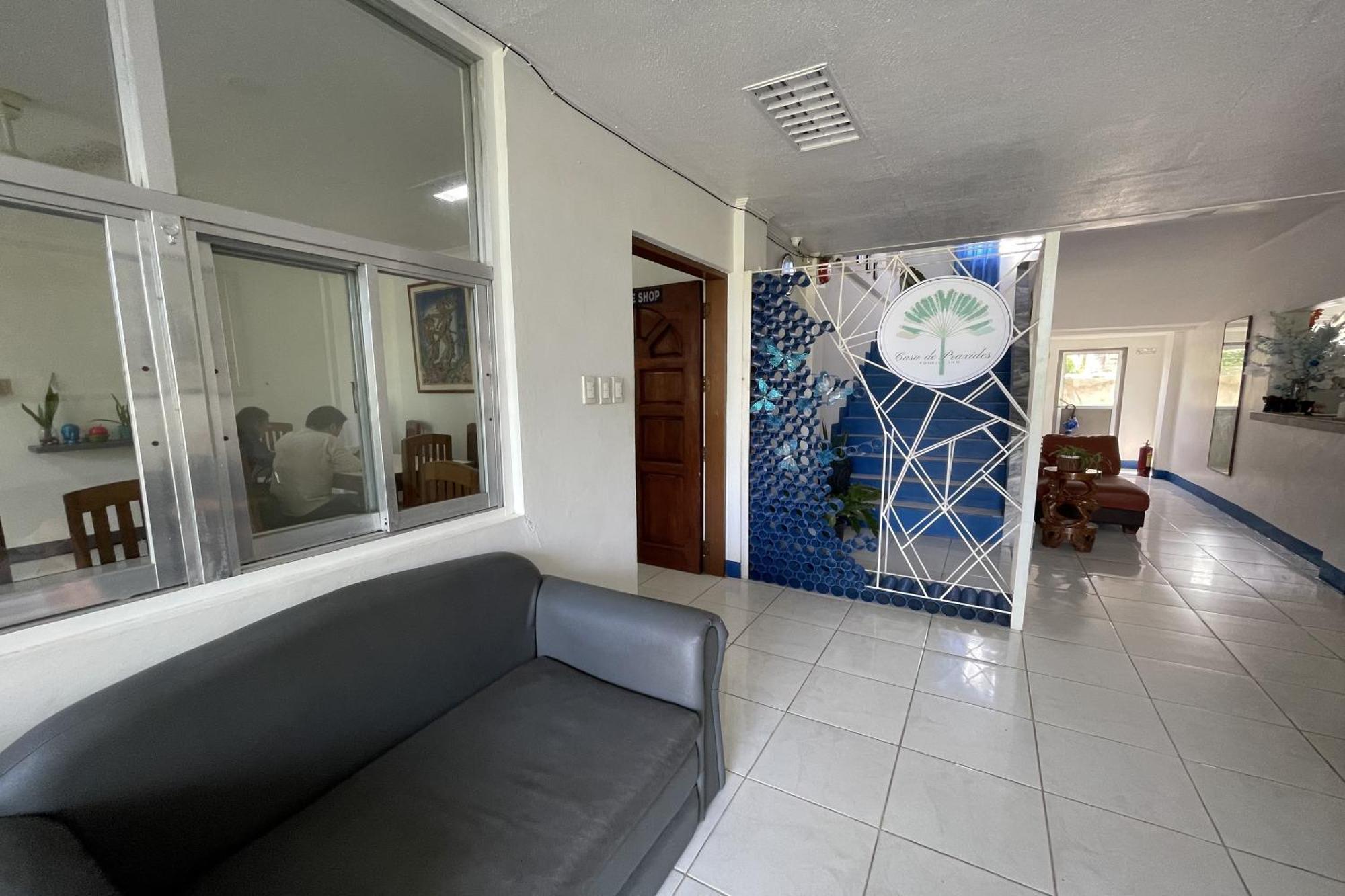 Casa De Praxides Tourist Inn Palawan Puerto Princesa Екстериор снимка