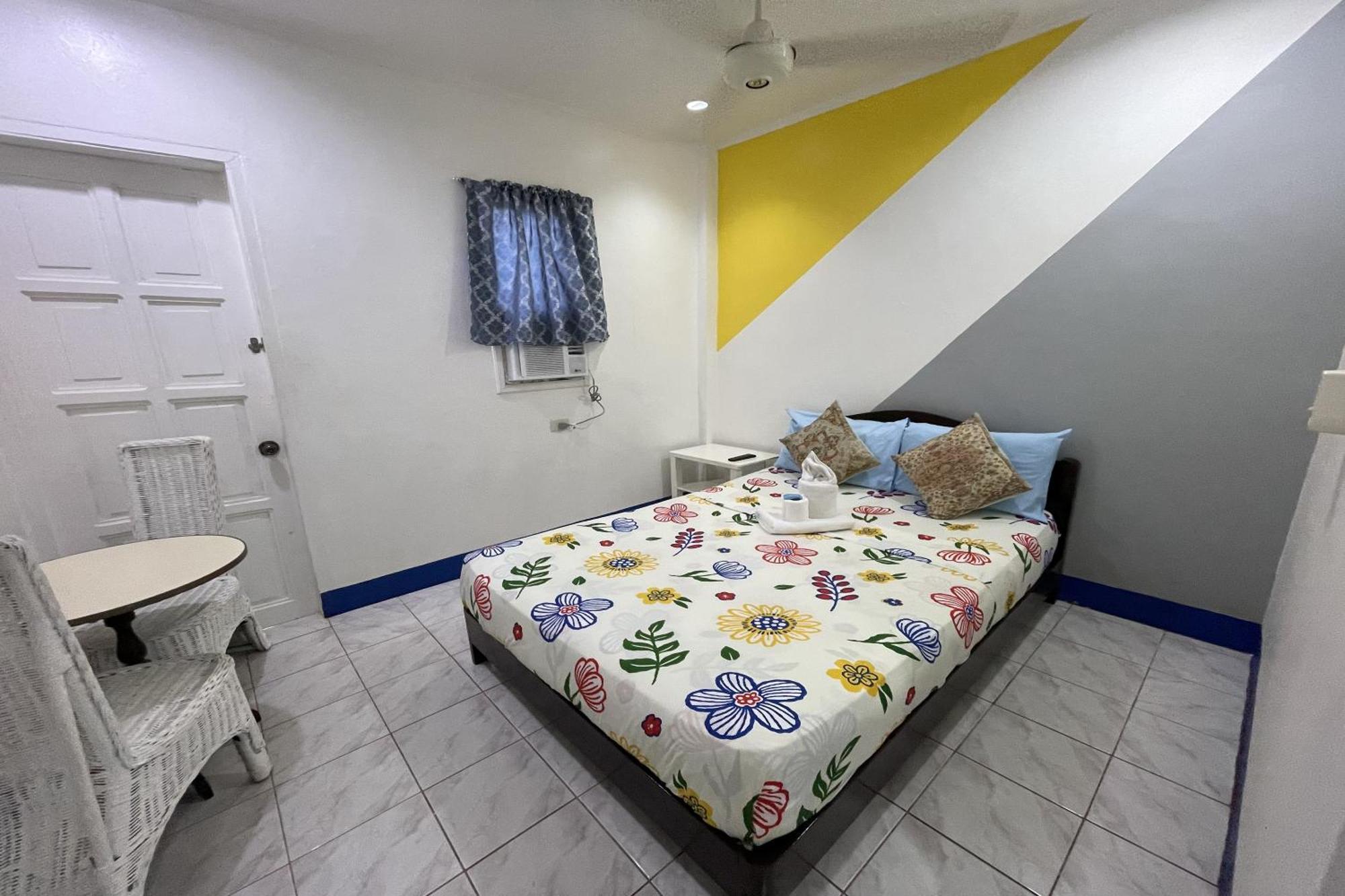 Casa De Praxides Tourist Inn Palawan Puerto Princesa Екстериор снимка